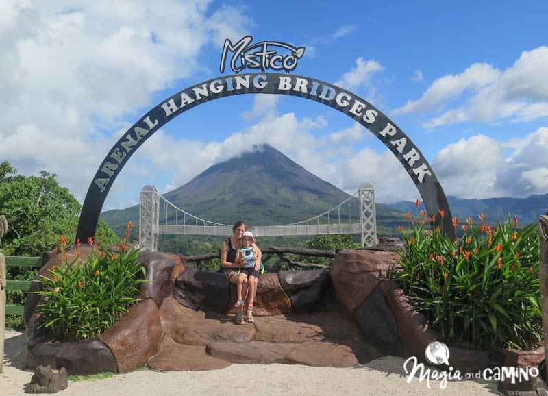 colgantes en Costa Rica: experiencia en Misticopark, Arenal | Magia en el