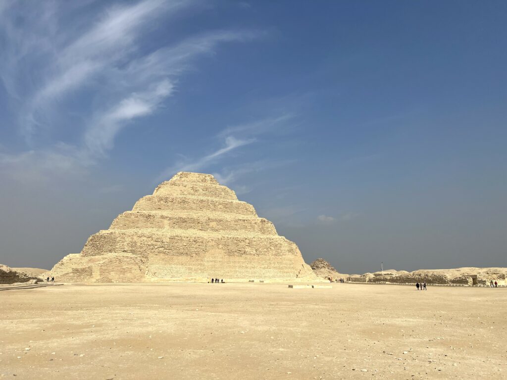 Pirámide escalonada de Zoser, Saqqara.